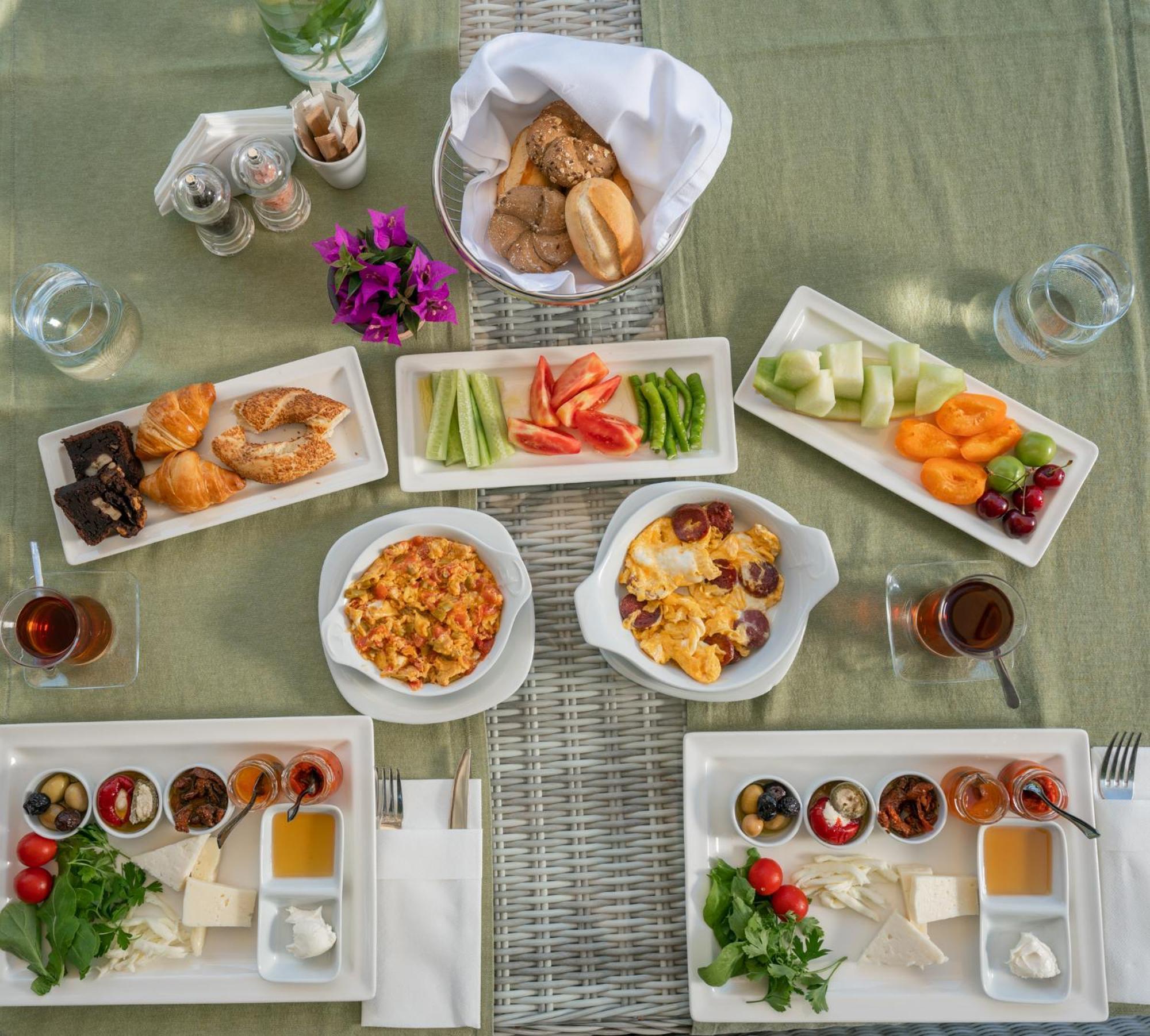 Elia Hotel Cunda By Ortunc Ayvalı エクステリア 写真